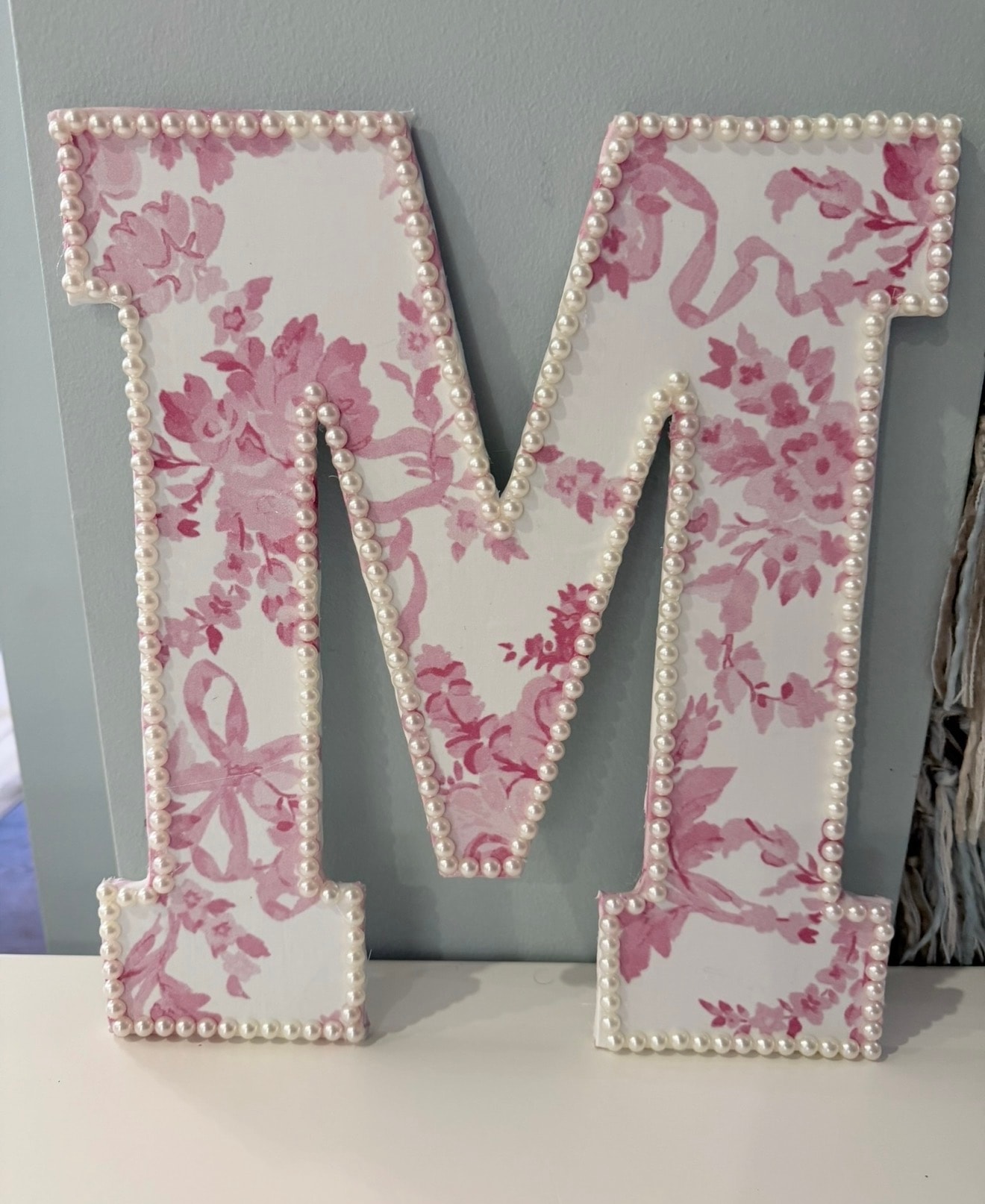 Pearl letter decor